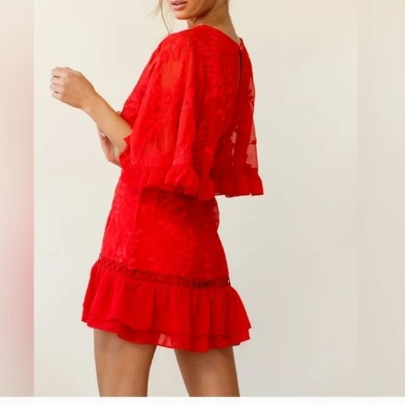 Selfie Leslie Caspar Batwing Red Dress - Picture 2 of 8